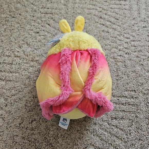 Mini Squishable Rosy Maple Moth Plush – Project Open Squish - Picture 7 of 12
